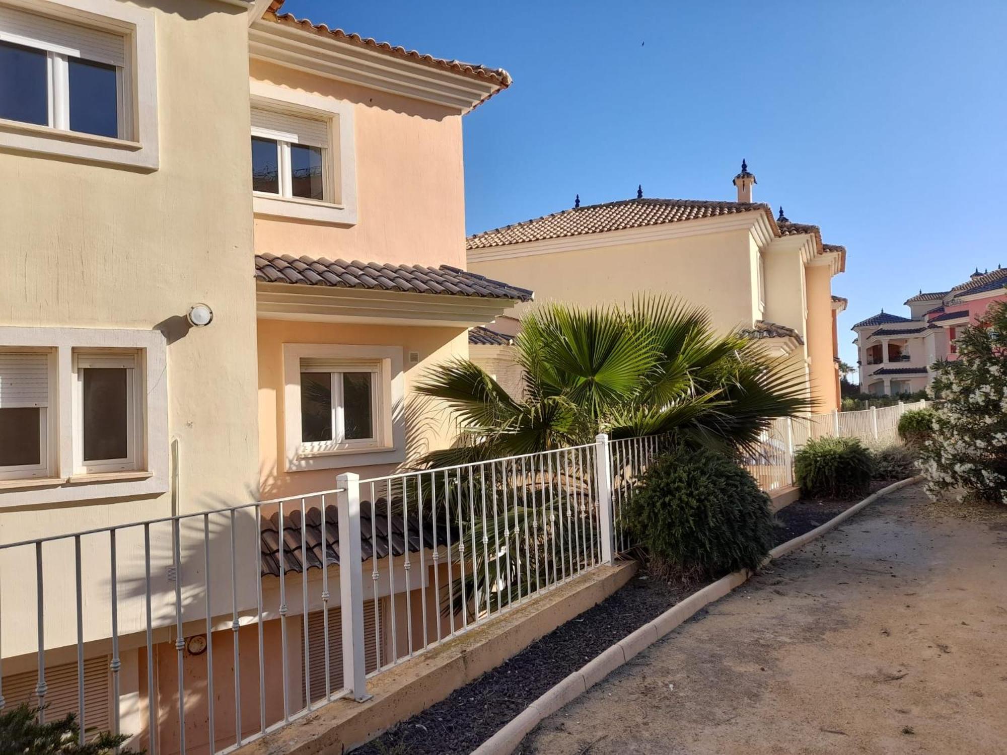 Beautiful Enjoy, With A Shared Pool Apartment *