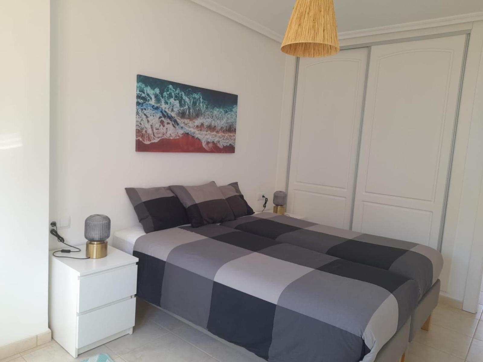 Beautiful Enjoy, With A Shared Pool Appartement *